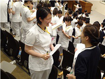 ������ȑ�w�a�@�F�Ō�t�A�E�͕��������i�[�X�i�r