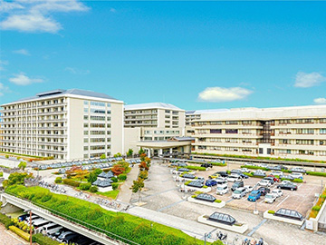 ���s��w��w�������a�@�F�Ō�t�A�E�͕��������i�[�X�i�r