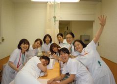 �^���a�@�F�Ō�t�A�E�͕��������i�[�X�i�r