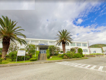 �����a�@�@�\�@�v���l��ÃZ���^�[�F�Ō�t�A�E�͕��������i�[�X�i�r