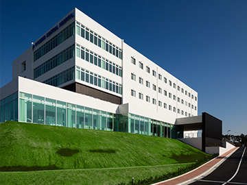 ����݂̒����a�@�F�Ō�t�A�E�͕��������i�[�X�i�r