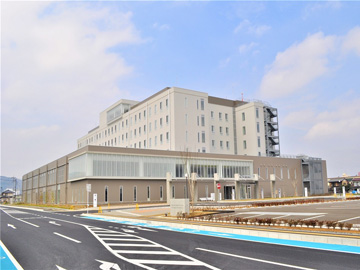 �Ƃ������f�B�J���Z���^�[�������F�Ō�t�A�E�͕��������i�[�X�i�r