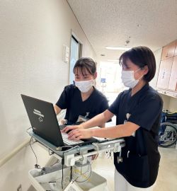 �_�ސ쌧��������a�@�F�Ō�t�A�E�͕��������i�[�X�i�r