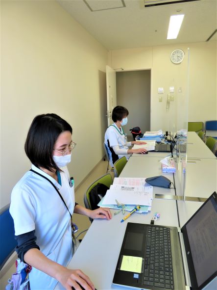 TMG�@�������a�@�F�Ō�t�A�E�͕��������i�[�X�i�r