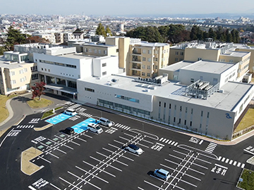 �������z�X�s�^���F�Ō�t�A�E�͕��������i�[�X�i�r