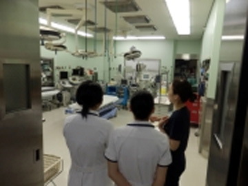 ���}���A���i��ȑ�w���l�s�����a�@�F�Ō�t�A�E�͕��������i�[�X�i�r