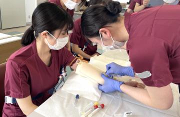 ���ƌ��������ϑg���A����@���ˋ��ϕa�@�F�Ō�t�A�E�͕��������i�[�X�i�r