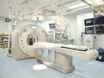 ���l�s����w�����s��������ÃZ���^�[�F�Ō�t�A�E�͕��������i�[�X�i�r