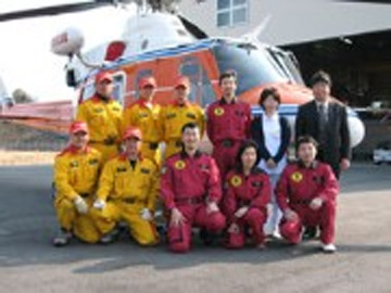 �����a�@�@�\�@��a�̎R��ÃZ���^�[�F�Ō�t�A�E�͕��������i�[�X�i�r