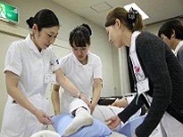 �����a�@�@�\�@�����Y��ÃZ���^�[�F�Ō�t�A�E�͕��������i�[�X�i�r