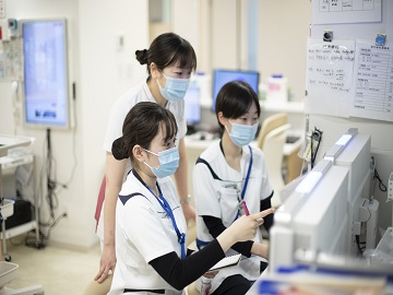 ��t�����a�@�F�Ō�t�A�E�͕��������i�[�X�i�r