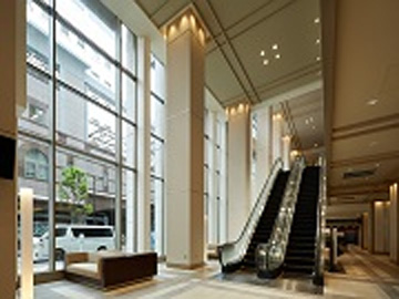 ���{��w�a�@�F�Ō�t�A�E�͕��������i�[�X�i�r