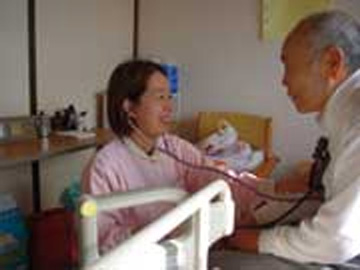 �݂��ƌ��a�a�@�F�Ō�t�A�E�͕��������i�[�X�i�r