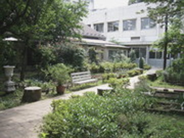 �������b���ȑ�w�@������ÃZ���^�[���̗p�����͓������b���ȑ�w�i�{�@�E������ÃZ���^�[�E������ÃZ���^�[�E���a�@�j�y������W�z�F�Ō�t�A�E�͕��������i�[�X�i�r