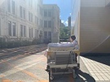 �������b���ȑ�w�i�����a�@�A������ÃZ���^�[�A������ÃZ���^�[�A���a�@�j�@�y������W�z�F�Ō�t�A�E�͕��������i�[�X�i�r