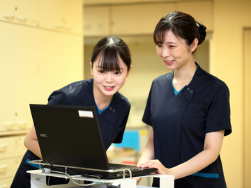 ���{�ϐ���Õa�@�F�Ō�t�A�E�͕��������i�[�X�i�r