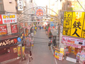 ������������a�@�F�Ō�t�A�E�͕��������i�[�X�i�r