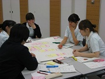 ��t�s���t�a�@�E��t�s���C�l�a�@�F�Ō�t�A�E�͕��������i�[�X�i�r