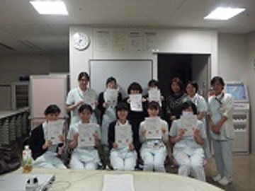 ��t�s���t�a�@�E��t�s���C�l�a�@�F�Ō�t�A�E�͕��������i�[�X�i�r