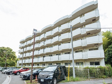 ��t�����ǂ��a�@�F�Ō�t�A�E�͕��������i�[�X�i�r