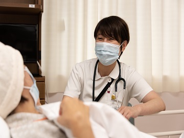 ��t���������a�@�F�Ō�t�A�E�͕��������i�[�X�i�r