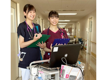 ������a�@�F�Ō�t�A�E�͕��������i�[�X�i�r