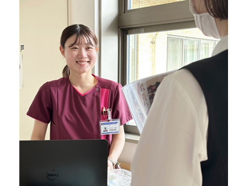 ������a�@�F�Ō�t�A�E�͕��������i�[�X�i�r