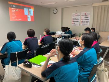 �����q�R���a�@�F�Ō�t�A�E�͕��������i�[�X�i�r