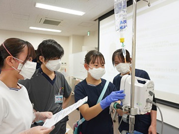 ���ېe�P�����a�@�F�Ō�t�A�E�͕��������i�[�X�i�r