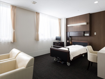 ����݂̒����a�@�F�Ō�t�A�E�͕��������i�[�X�i�r