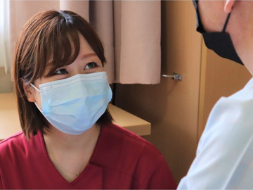 ���ꉡ�l�a�@�F�Ō�t�A�E�͕��������i�[�X�i�r