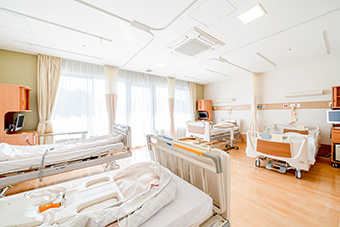 �ɓ��s���a�@�F�Ō�t�A�E�͕��������i�[�X�i�r