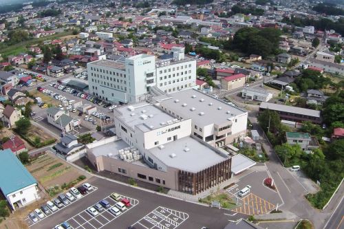 ��c�a�@�F�Ō�t�A�E�͕��������i�[�X�i�r