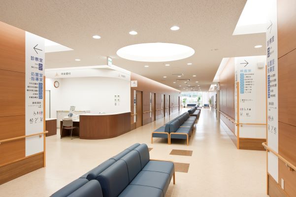 ��c�a�@�F�Ō�t�A�E�͕��������i�[�X�i�r