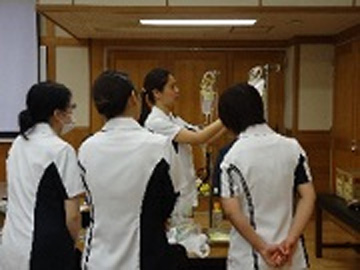 �т킱�w����Õ����Z���^�[���ÁF�Ō�t�A�E�͕��������i�[�X�i�r