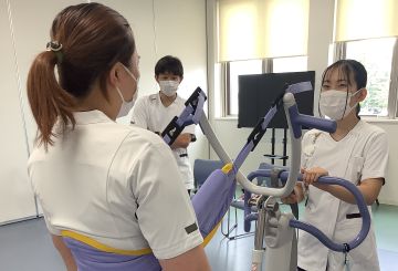 �Ìy�ی����������g�� �����a�@�F�Ō�t�A�E�͕��������i�[�X�i�r