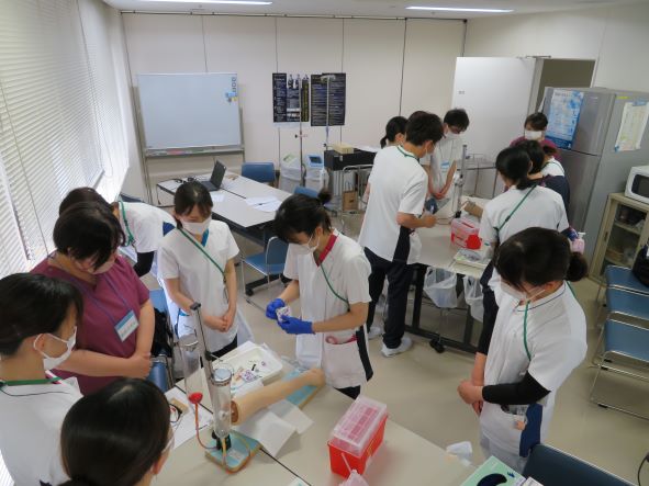 TMG�@�������a�@�F�Ō�t�A�E�͕��������i�[�X�i�r