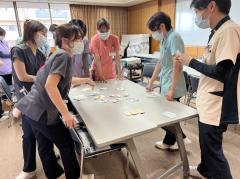 ����2�N�̋���v���O�����ŁA���S���Đ����ł���