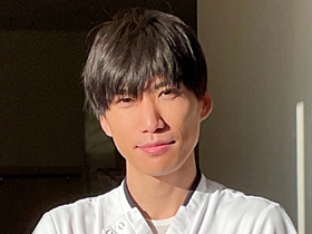 ���q���n�r���e�[�V�������e���W�A�a�@